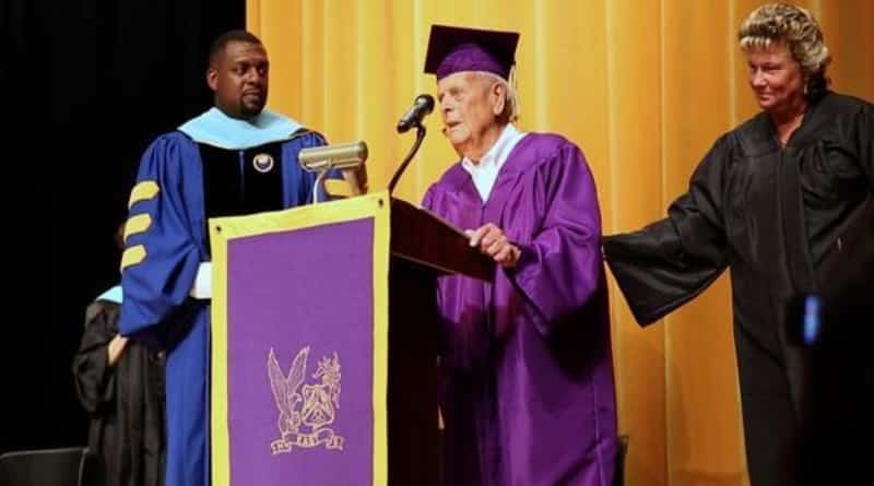 93-year-old war veteran from new York became the graduate school