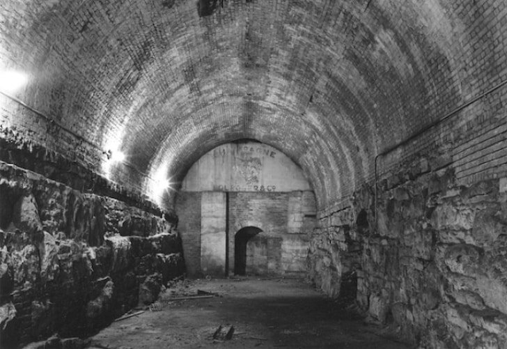 Unknown new York: a secret bunker underneath the Brooklyn bridge