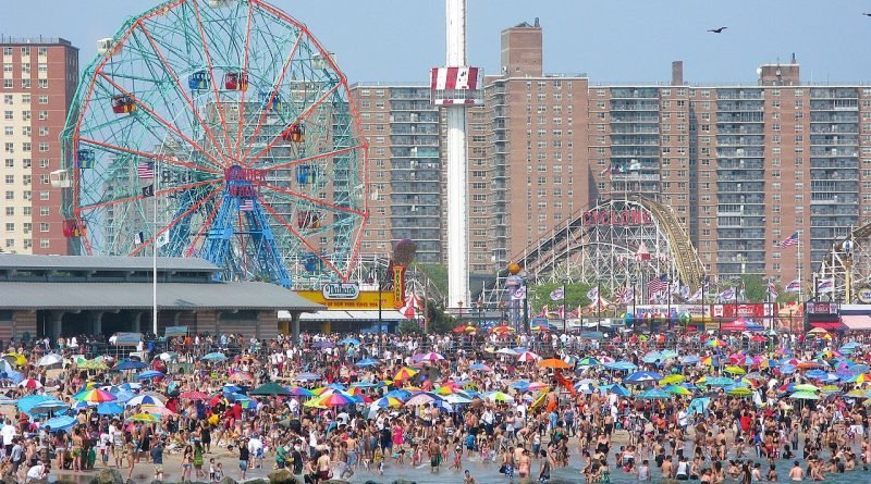 Free series of film screenings will take place on the beach in Coney island