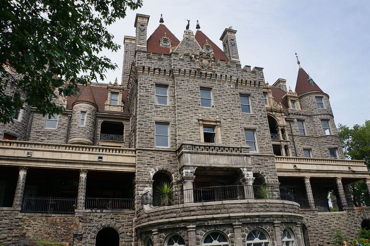 Traveling in USA: Boldt castle, new York