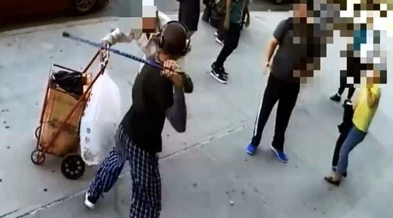 Arrested the man who was beaten with a cane 90-year-old passer-by