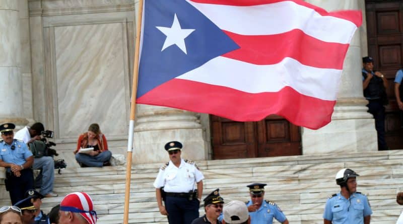 Puerto Rican parade in new York dedicated to the former leader of the terrorist group