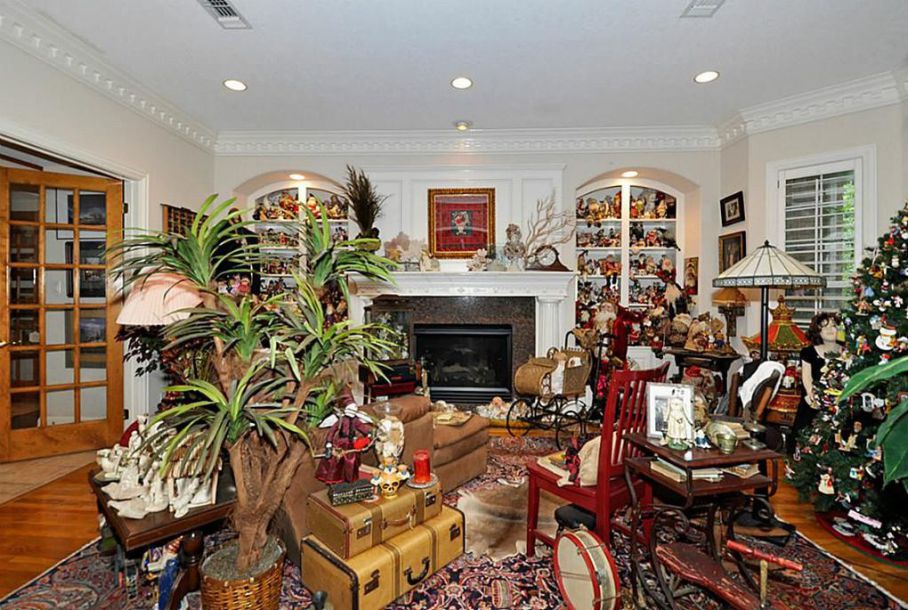 «The lair of the hoarder» on sale for $1.27 million