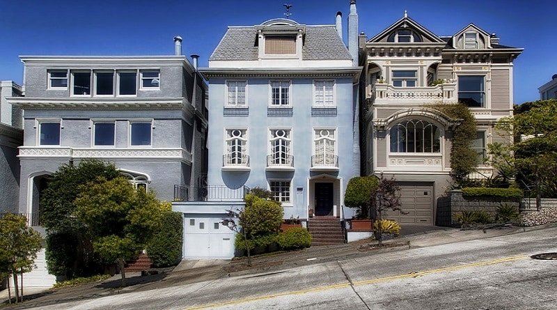 18 California cities in the TOP 25 worst to buy a first home