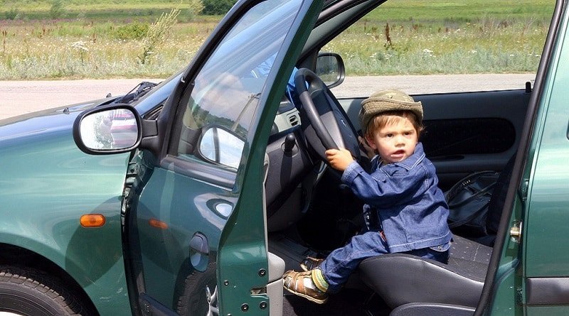 Two brothers 2 and 5 years stole my mother’s car to visit grandpa
