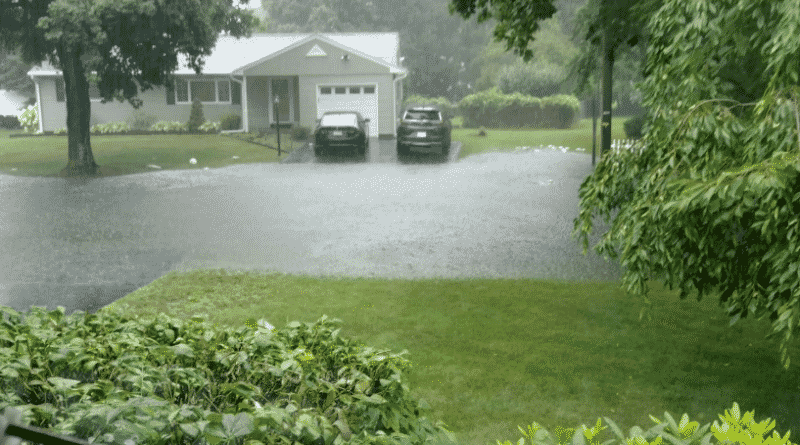 Heavy rainfall led to flash floods in new York