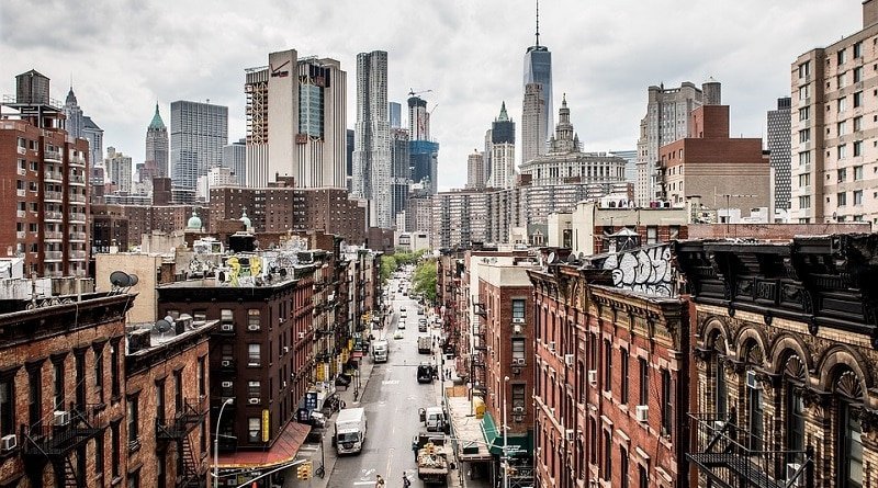 Real estate prices in Manhattan are breaking records