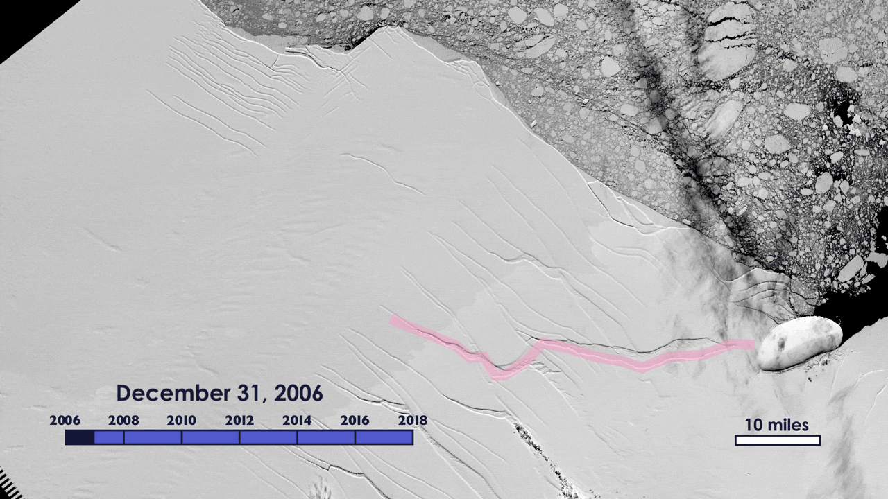 From Antarctica iceberg broke off weighing a trillion tons