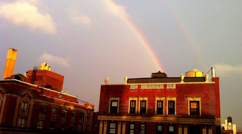After Saturday’s storms in new York the sky was decorated with a double rainbow