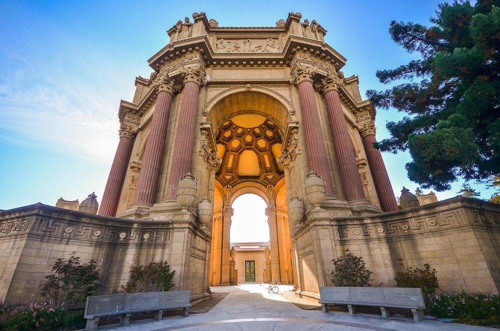 Traveling in USA: the Palace of fine arts, San Francisco, CA