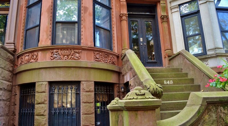 Apartments in Park Slope, where he lived Obama: an inside look