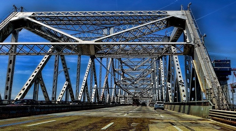 Three teenagers are accused of trying to climb Tappan Zee Bridge