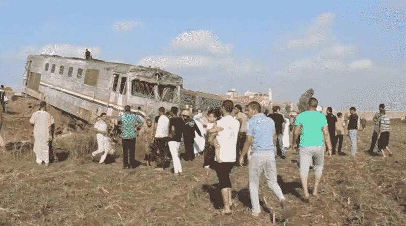 36 people were killed in train wrecks in Egypt, more than a hundred injured