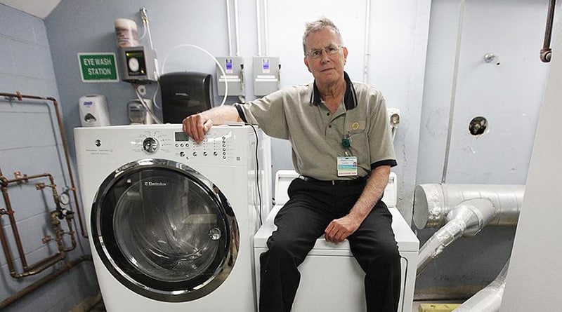 Hospital Laundry employee found $9,100 in a dryer