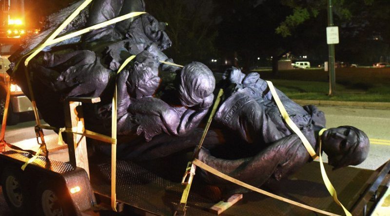 Night in Baltimore demolished the monuments of the Confederacy