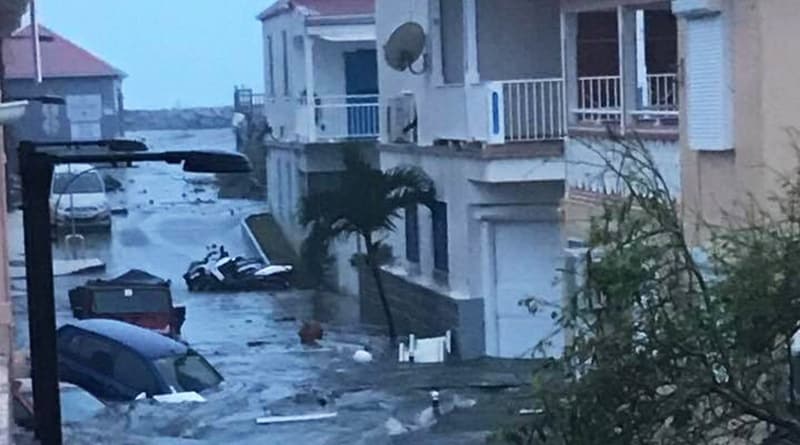 Hurricane «Irma» got to the surface: the local people were in the doghouse