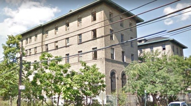 In Brooklyn of the abandoned hospital will make affordable housing