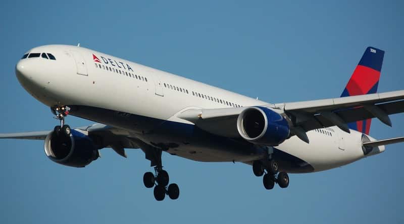 Delta allowed passengers to send text messages in flight