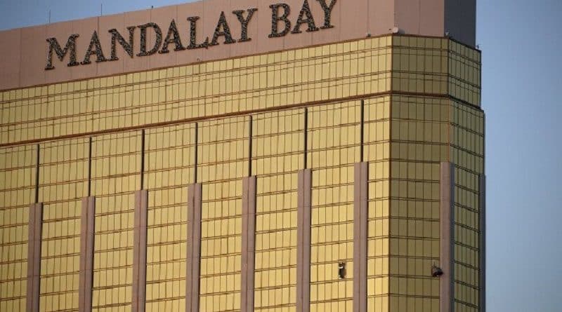 The unarmed guard tried to single-handedly stop a Vegas arrow