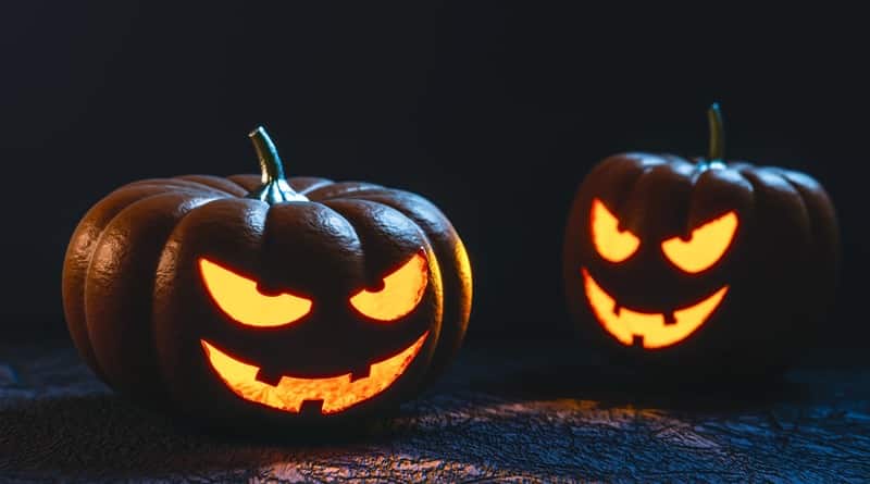 Halloween: from pagan Samhain to «trick or treat»