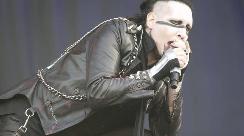 Marilyn Manson was injured during an accident at his new York concert