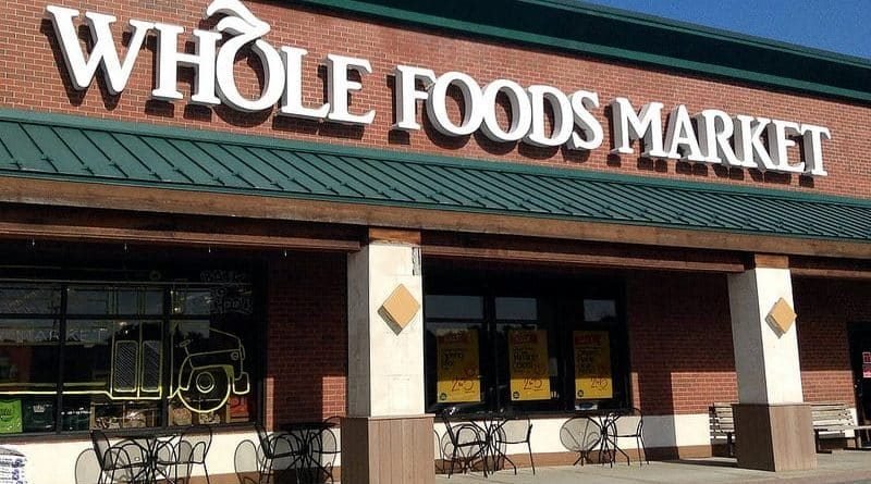Hackers stole the financial information of clients Whole Foods