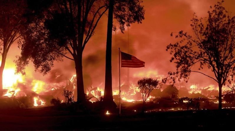 «These people have lost everything,» fire in California continues to grow and take lives