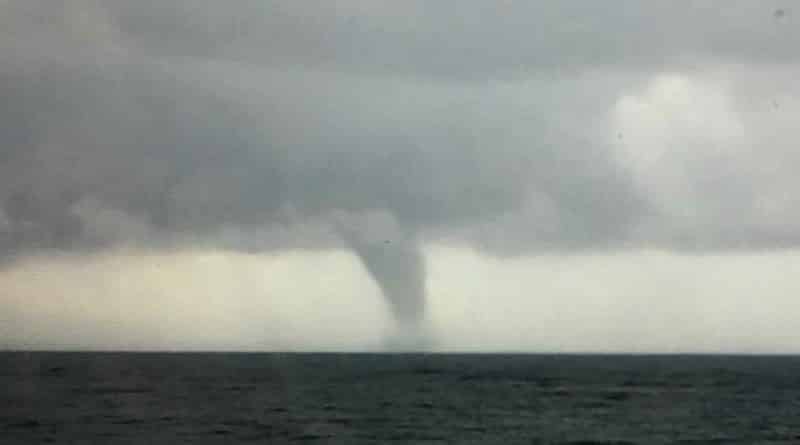 The weather in long island: the rains, hail, wind and water tornado (photo)