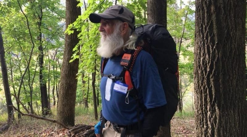 82-year-old man became the oldest man to have conquered the Appalachian