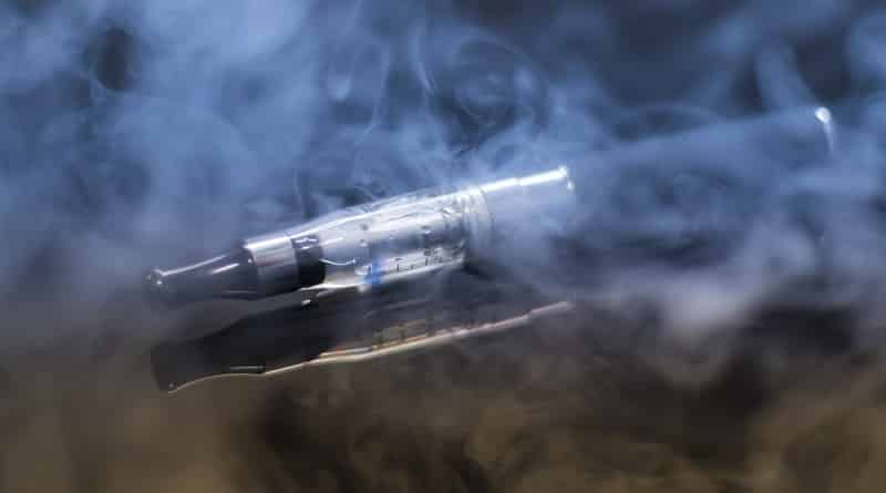 Electronic cigarettes can ban almost all bars and workplaces in new York
