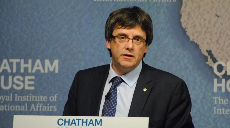 The former leader of Catalonia surrendered to Belgian police
