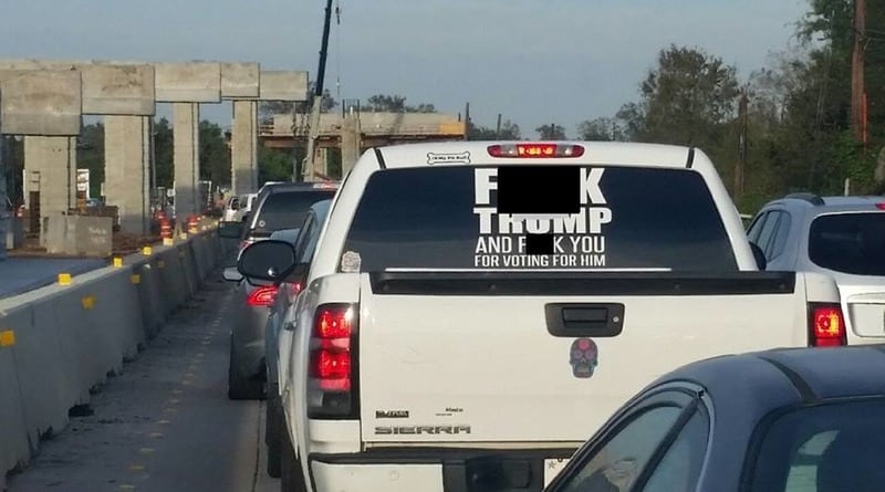 In Texas a female driver was arrested for sticker on car: «F*ck Trump»
