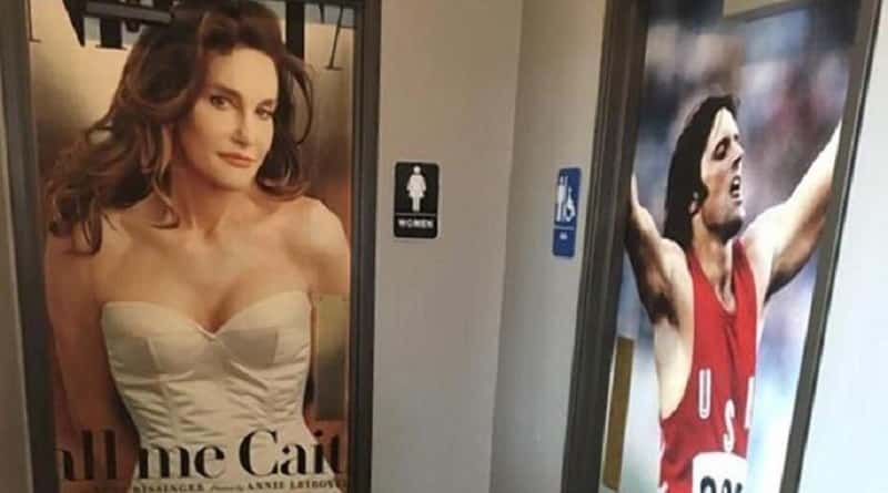 The restaurant used photos Caitlin Jenner, to mark men’s and women’s restroom