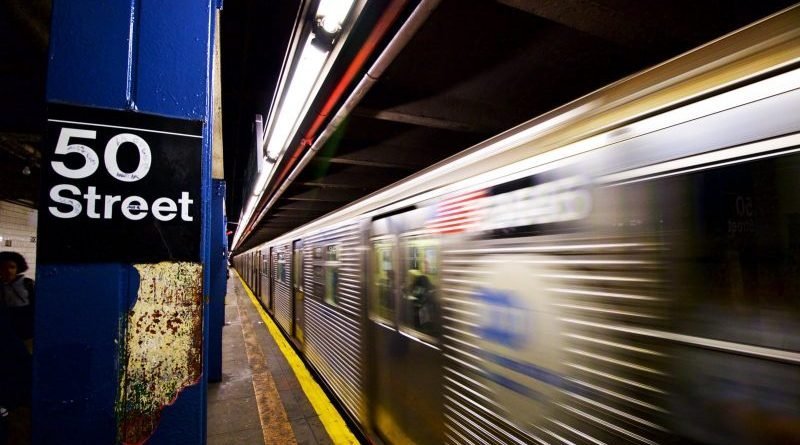 New York increases subway cars at rush hour