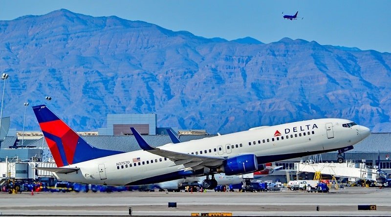 A Delta plane made an unplanned landing so that passengers went to the toilet
