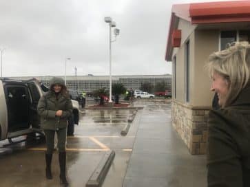 Melania trump and Karen Pence have eaten burgers at a popular fast food restaurant