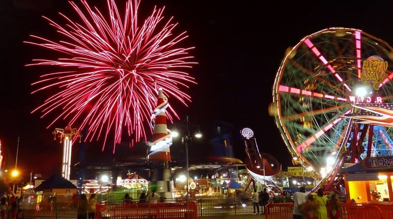 A huge fireworks display and free rides: how to celebrate New year in Brooklyn