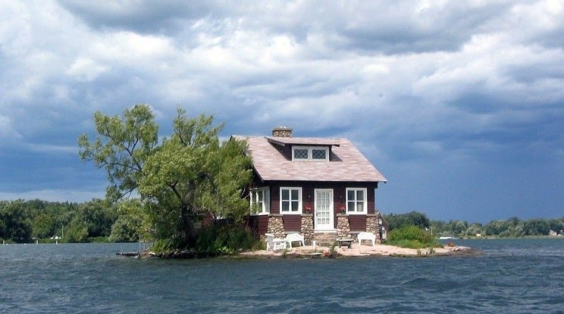 The world’s smallest inhabited island is in new York