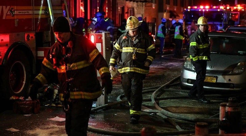 The deadliest fire in a quarter century caused the death of 12 people in the Bronx