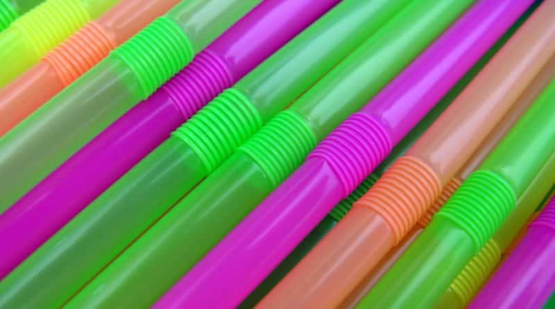 In California want to ban plastic straws