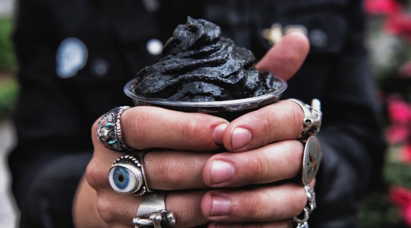 A new coffee trend in new York was jet black latte