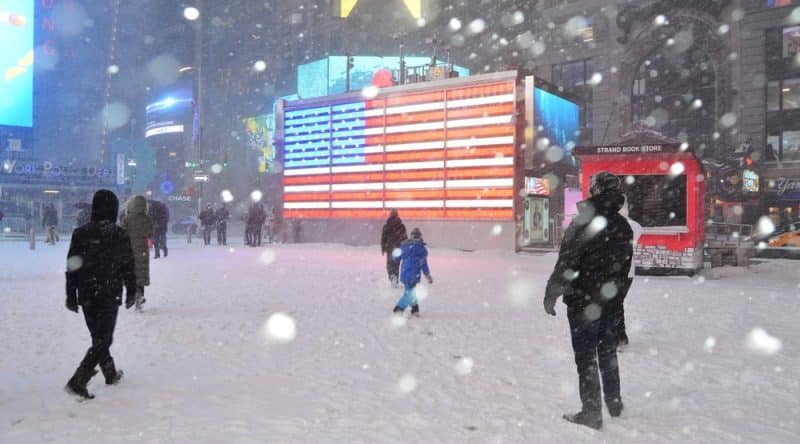 Cuomo declared a state of emergency in new York in connection with a snow storm