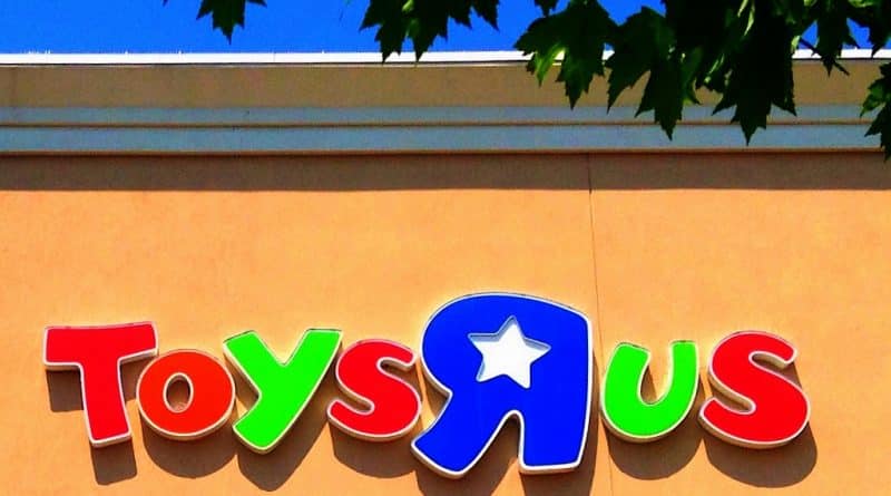 Network of Toys R Us closes 180 toy stores across the country