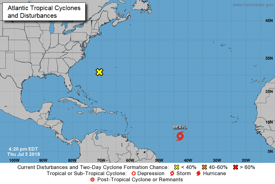 In the Atlantic ocean formed the powerful tropical storm «beryl»