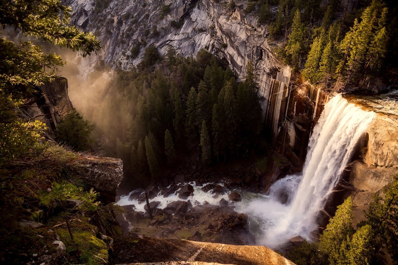 The most breathtaking waterfalls in the USA