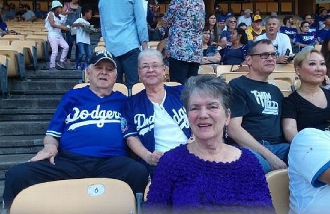 A woman in her birthday went to the game and died from a blow with a baseball