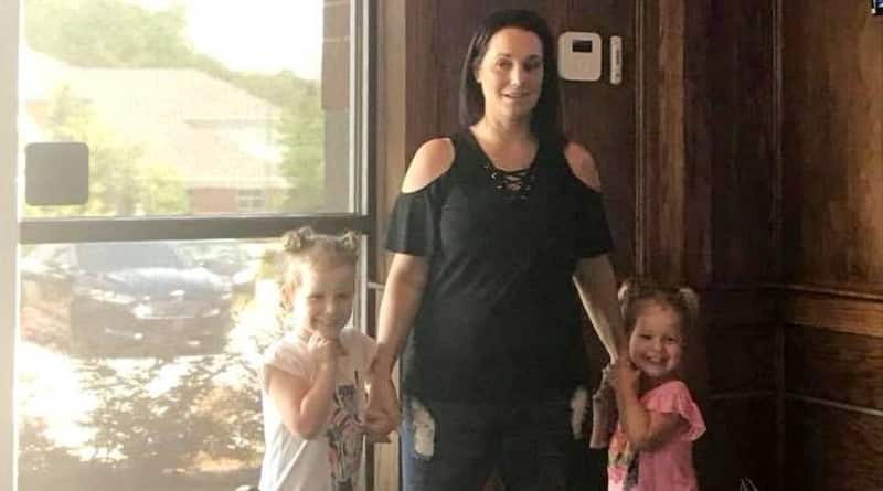 Chris watts, a prisoner in jail for life, has revealed details of the brutal murder of his pregnant wife and daughters