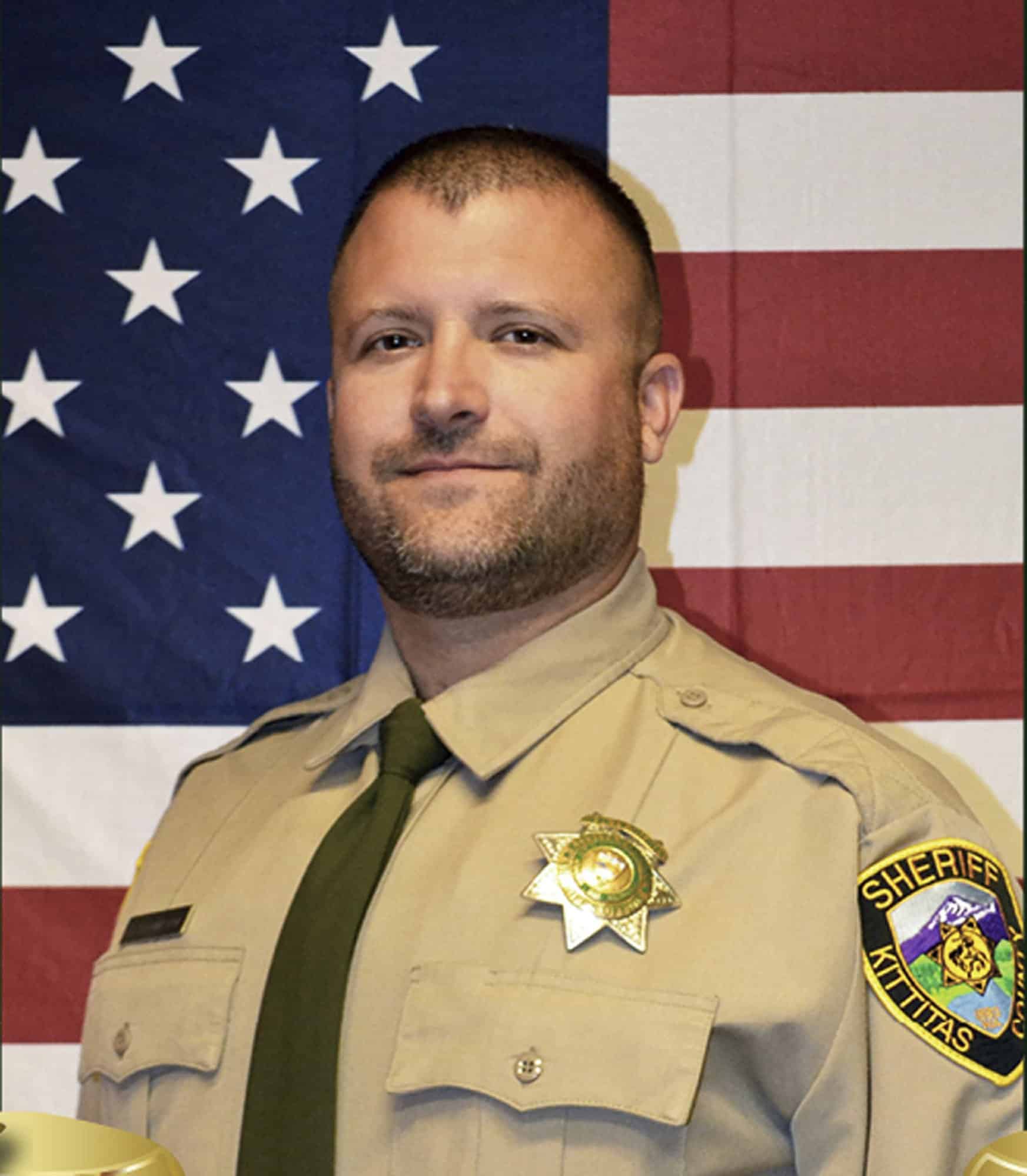 In Washington state the driver who violated traffic rules, opened fire on the officers, killing Deputy Sheriff