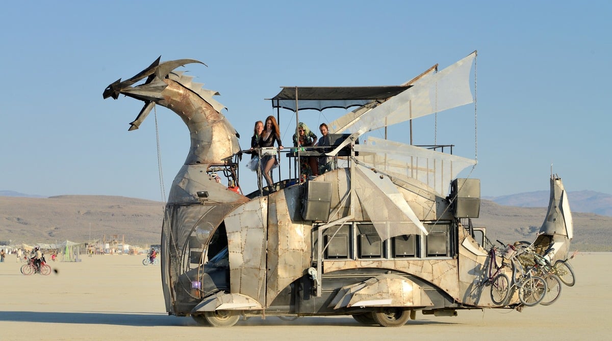 Another wall? The authorities want to surround Burning Man 10-mile concrete barrier