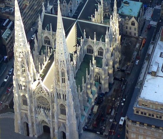 In new York arrested a man who tried to pass in St. Patrick’s Cathedral with cans of gasoline and firebombs